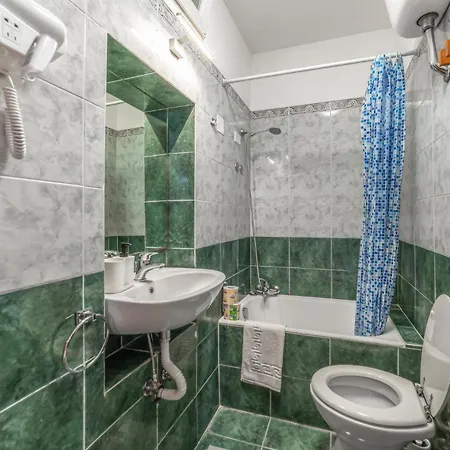 Casa Sincera - Ospedale Gemelli & Metro Battistini Apartment